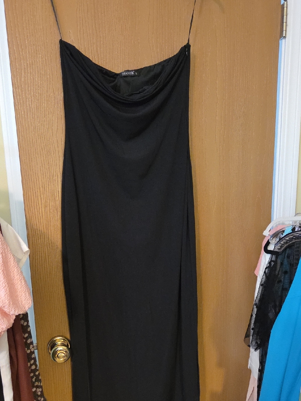 NWT Maner black strapless dress, Size Lg.